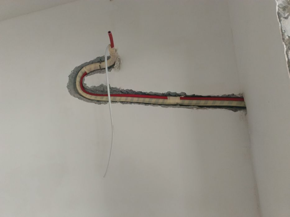 Kandisaner ustanovka. Кондитционер установка