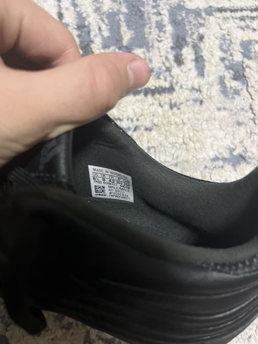 Продавам бутонки на Adidas Copa