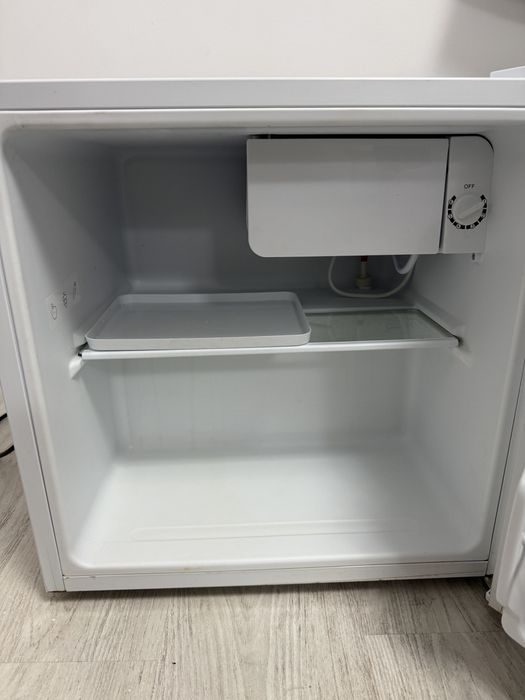 Mini Frigider Vortex