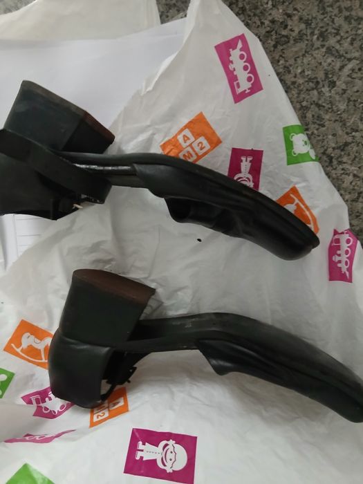 Дамски обувки ,цвят - черен