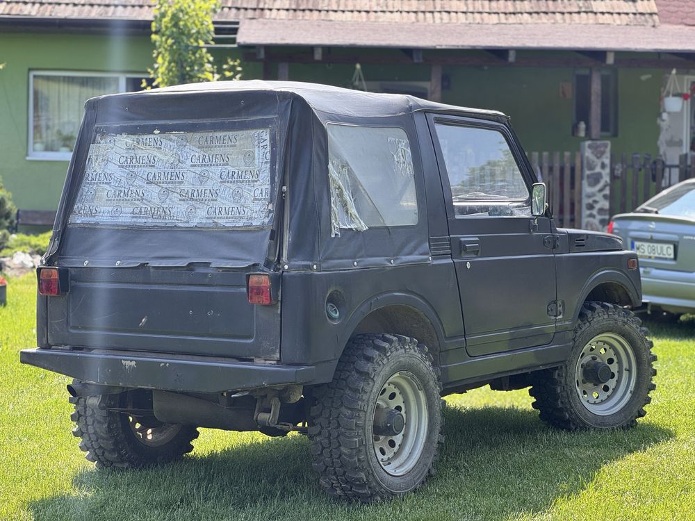 Suzuki Samurai Sj40 (Fara acte)