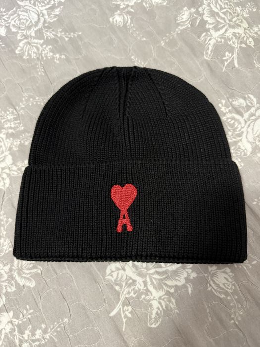 Căciulă Ami Paris - Nouă cu etichetă