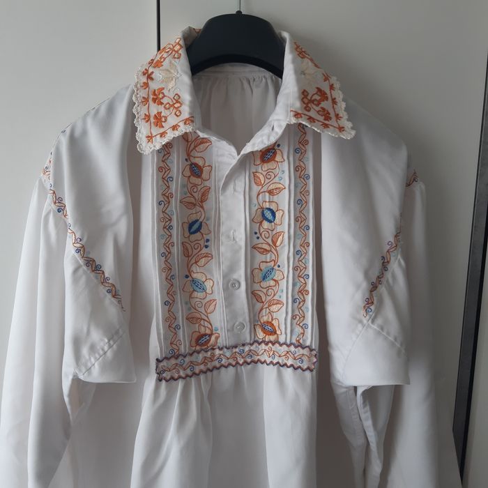 Vand camasa populara