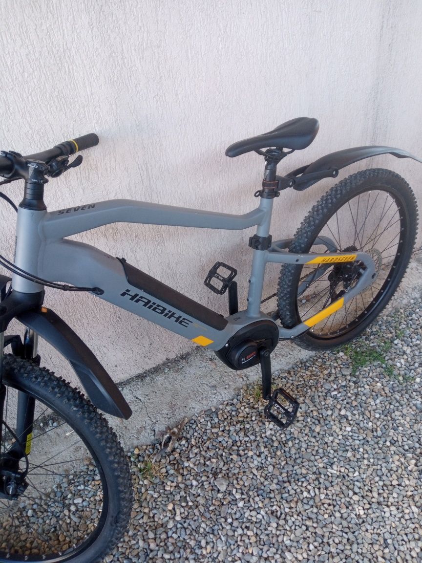 vând bicicleta haibike hardseven 4