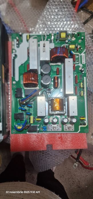 invertor hibrid (placa de baza)4,2 kw/24v