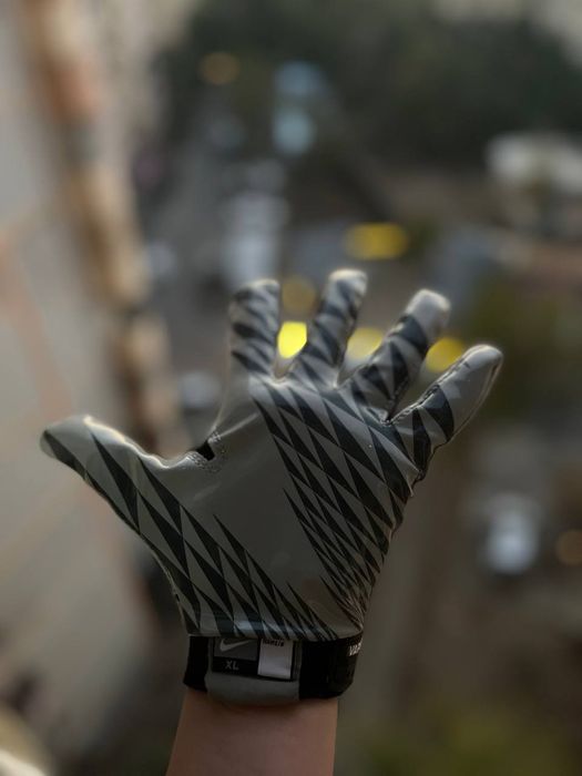 Перчатки nike xl