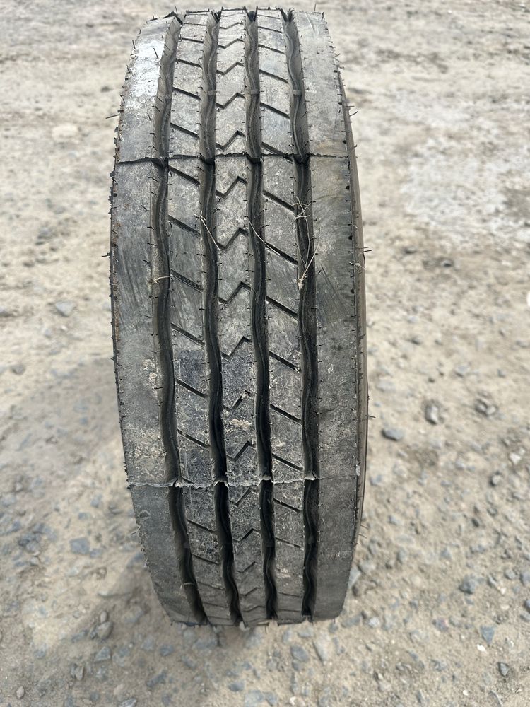 Летние шины 215/75 17.5 7 шт