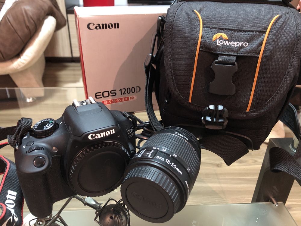 Canon DSLR 1200D