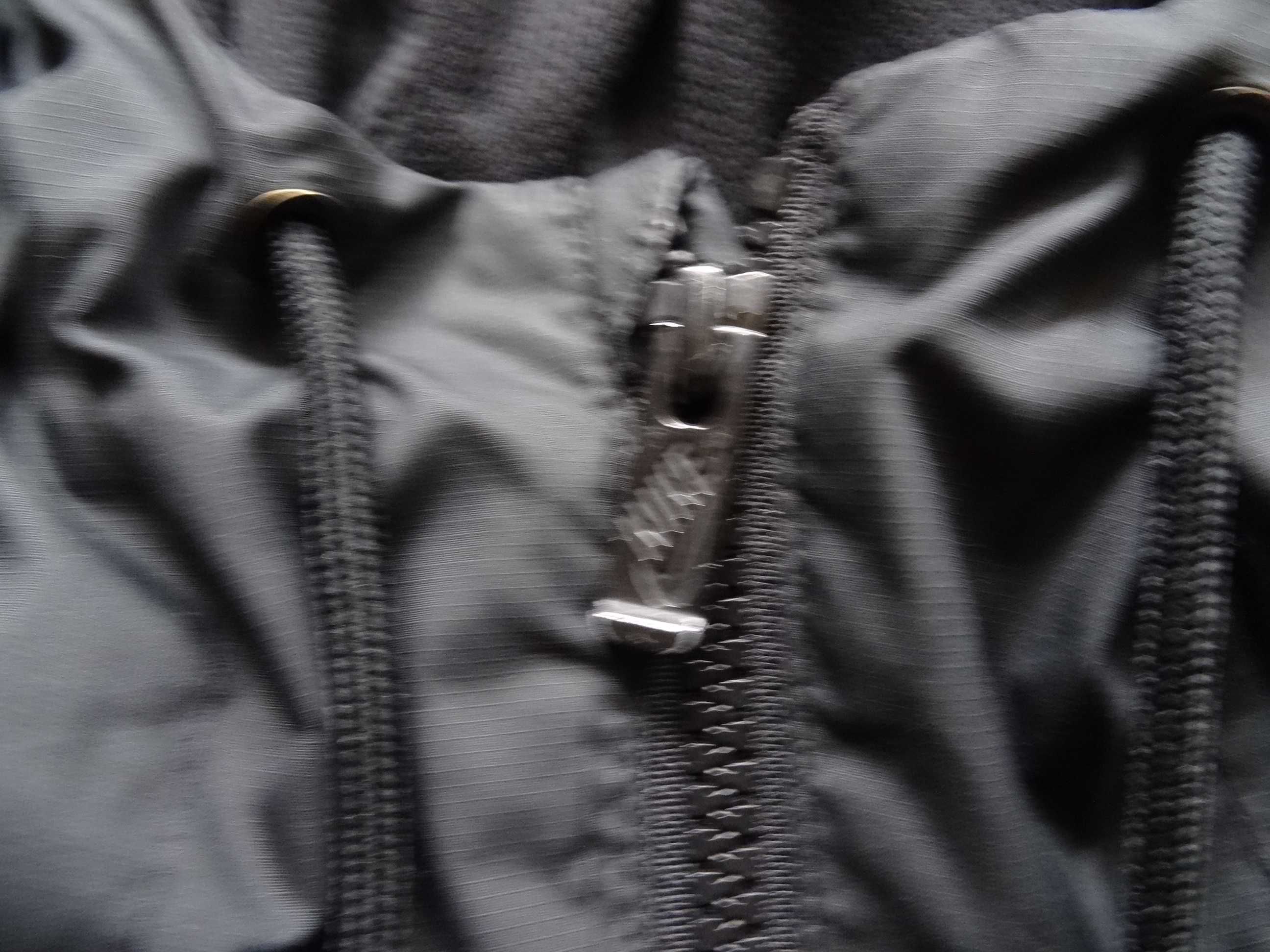 nike  XL мъжка ветровка