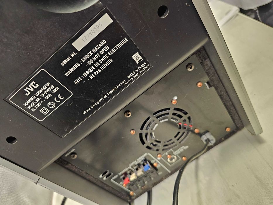 Subwoofer JVC SP-PWDD8