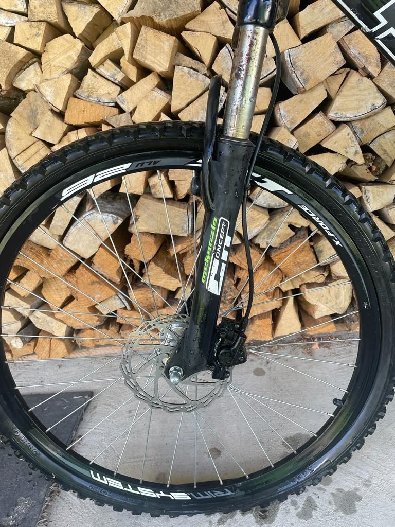 Vand bicicleta MTB mckenzie