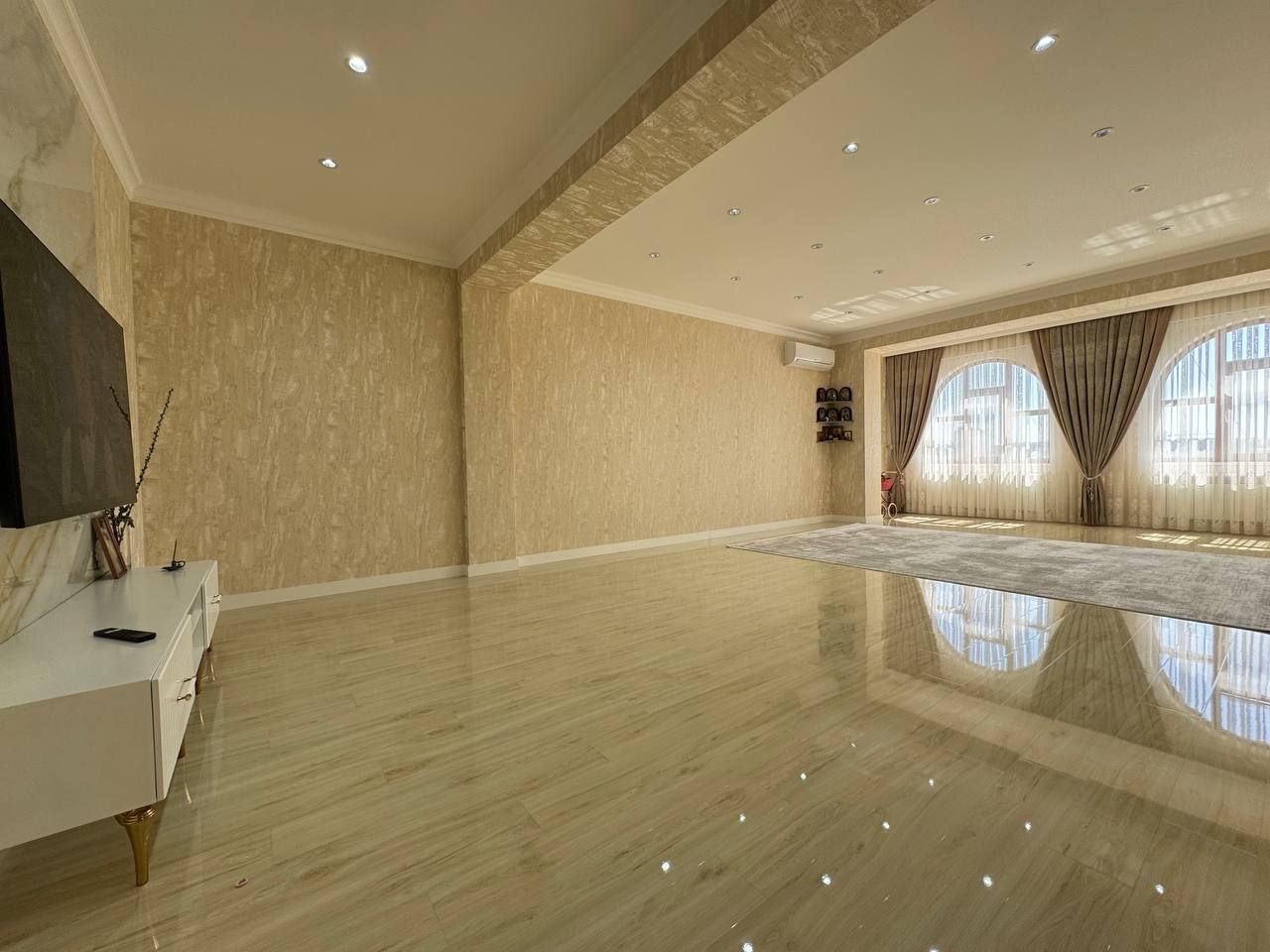 Продается 3х ком квартира в новостройке, ор-р: ЖК Skyline, 175 м²