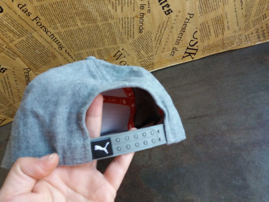 мъжка шапка с козирка Puma зимна жокейка пума,Нова!