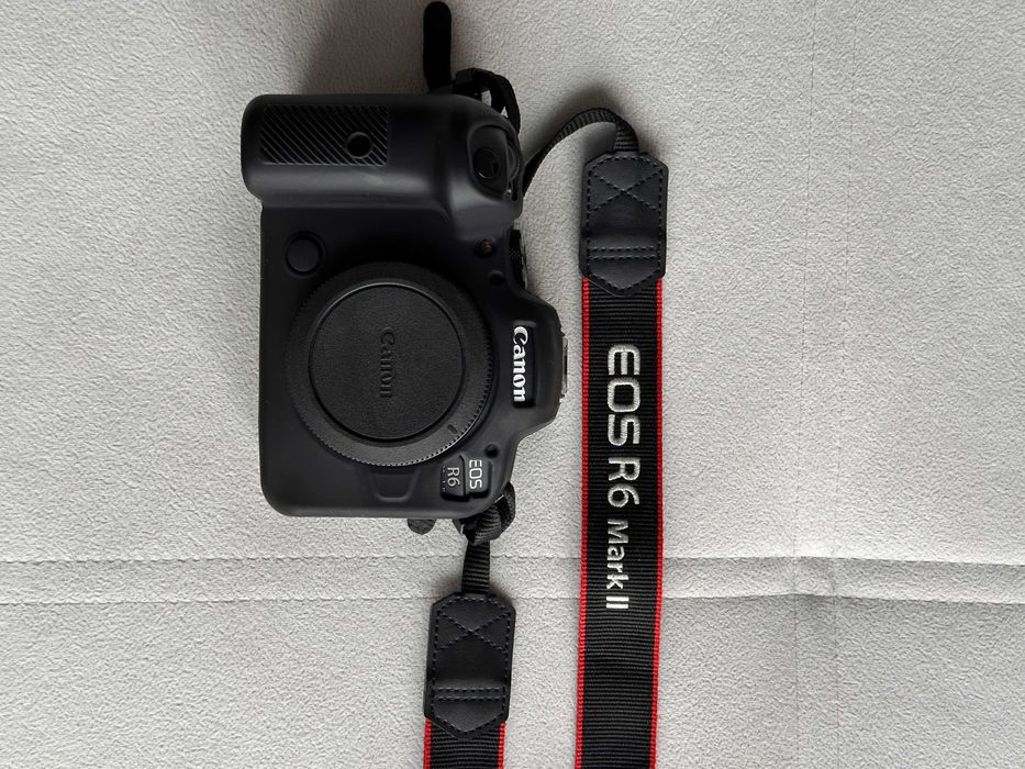 Продам Canon R6 Mark 2
