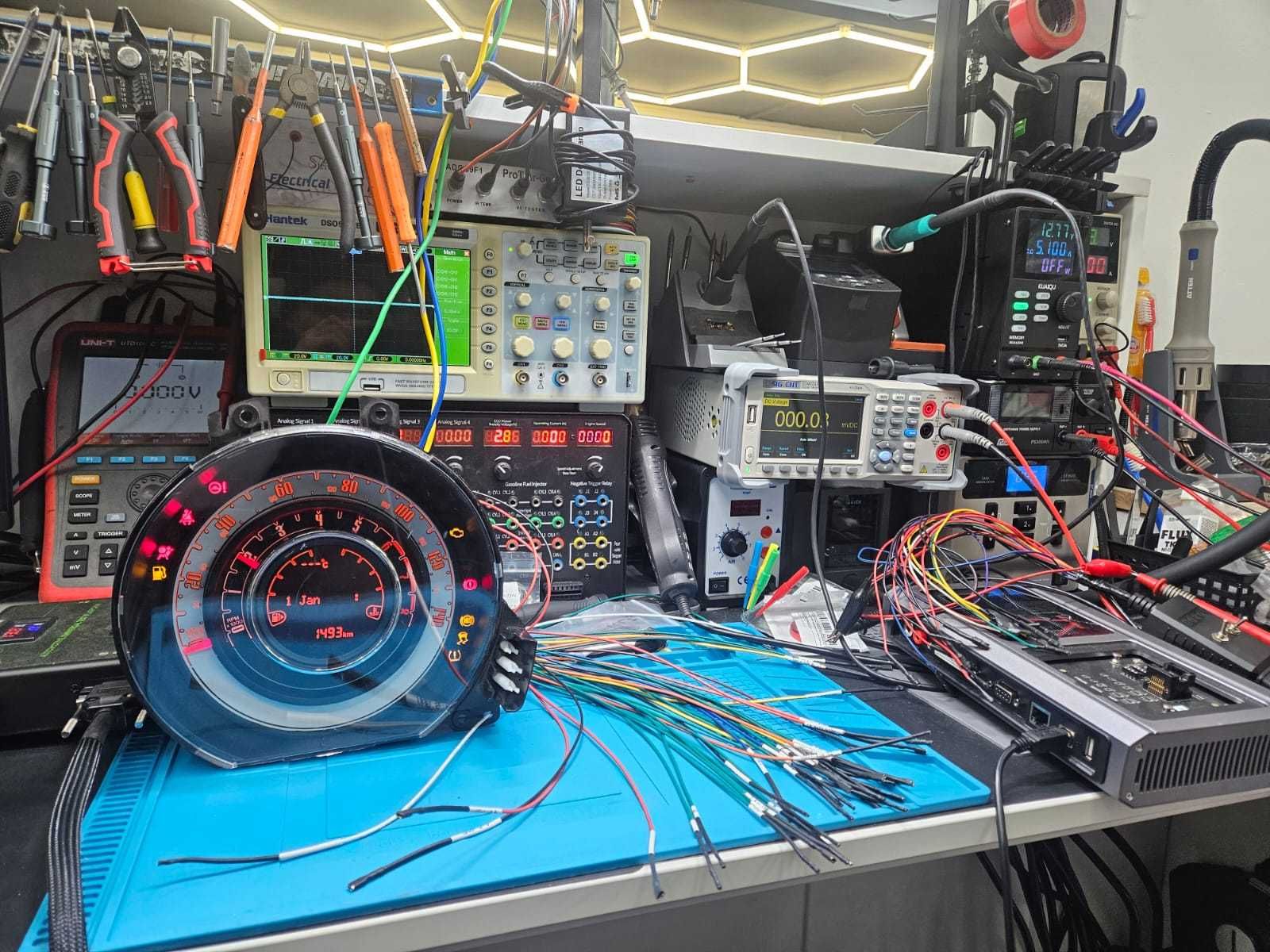 reparati ecu & module auto ,chei auto & imobilizatoare,blocatoare