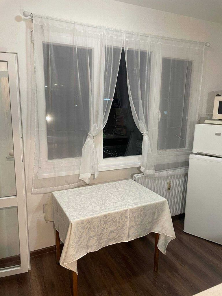 Дава се под наем Двустаен апартамент в София, Младост 1А - 70 кв.м за 561 € - Снимка #2