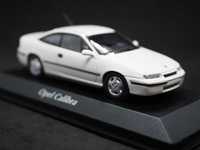 Macheta Opel Calibra Maxichamps 1:43