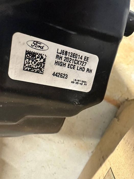 Far stanga / far dreapta Ford Mustang MACH-E MACHE 2021/2022/2023/2024