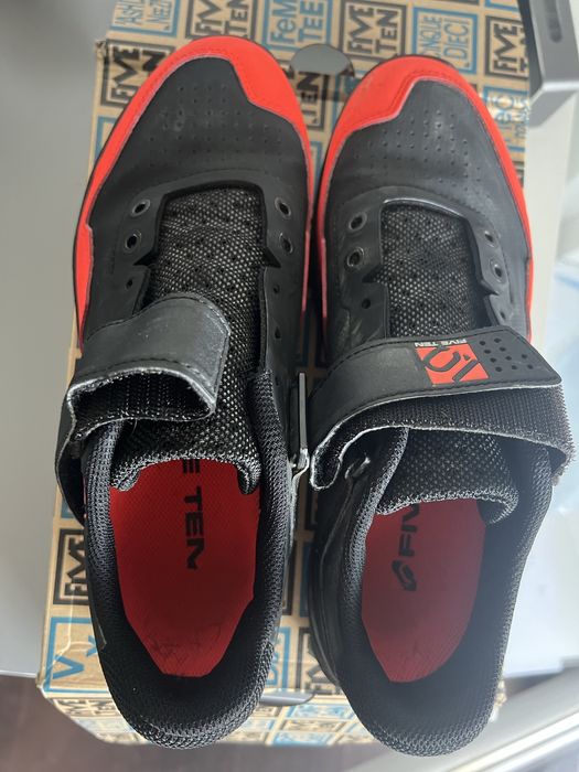 Incaltamine Bicicleta 5 Ten