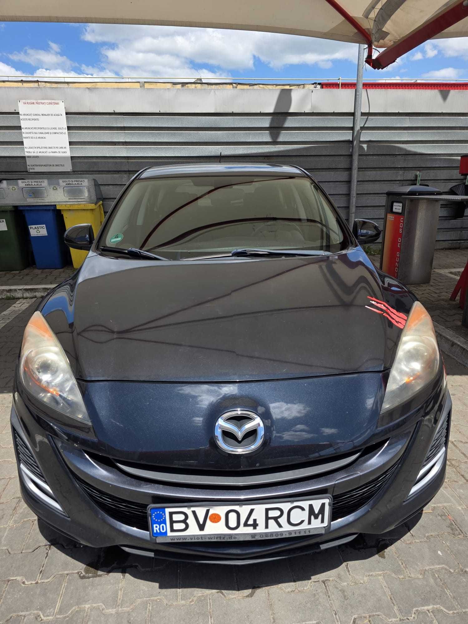 MAZDA 3  ,1,6 benzina