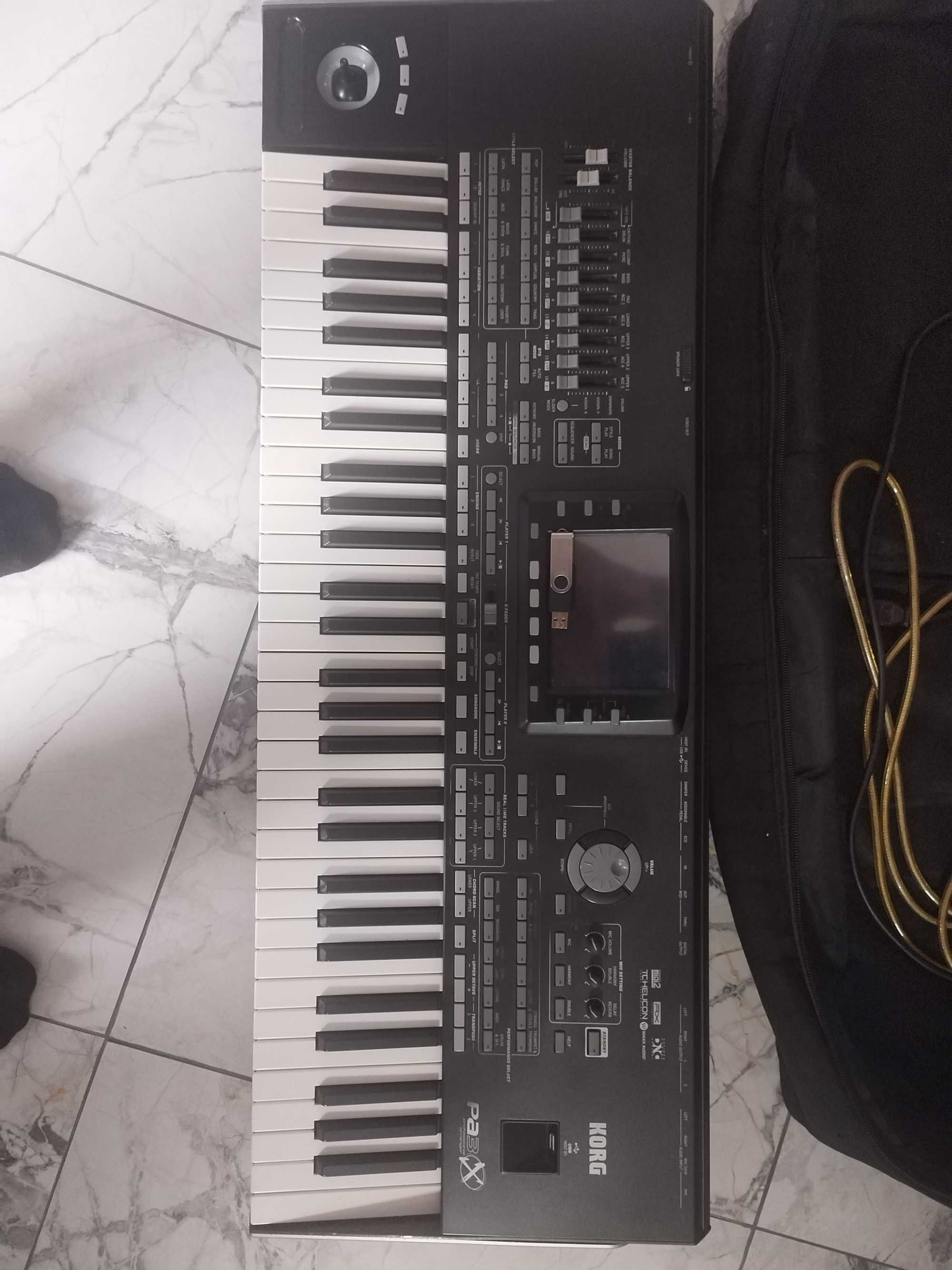 De vânzare: Korg Pa3X Professional Arranger Workstation