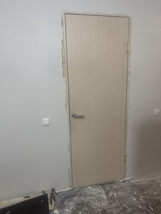 Продам 1 дверь размер 70