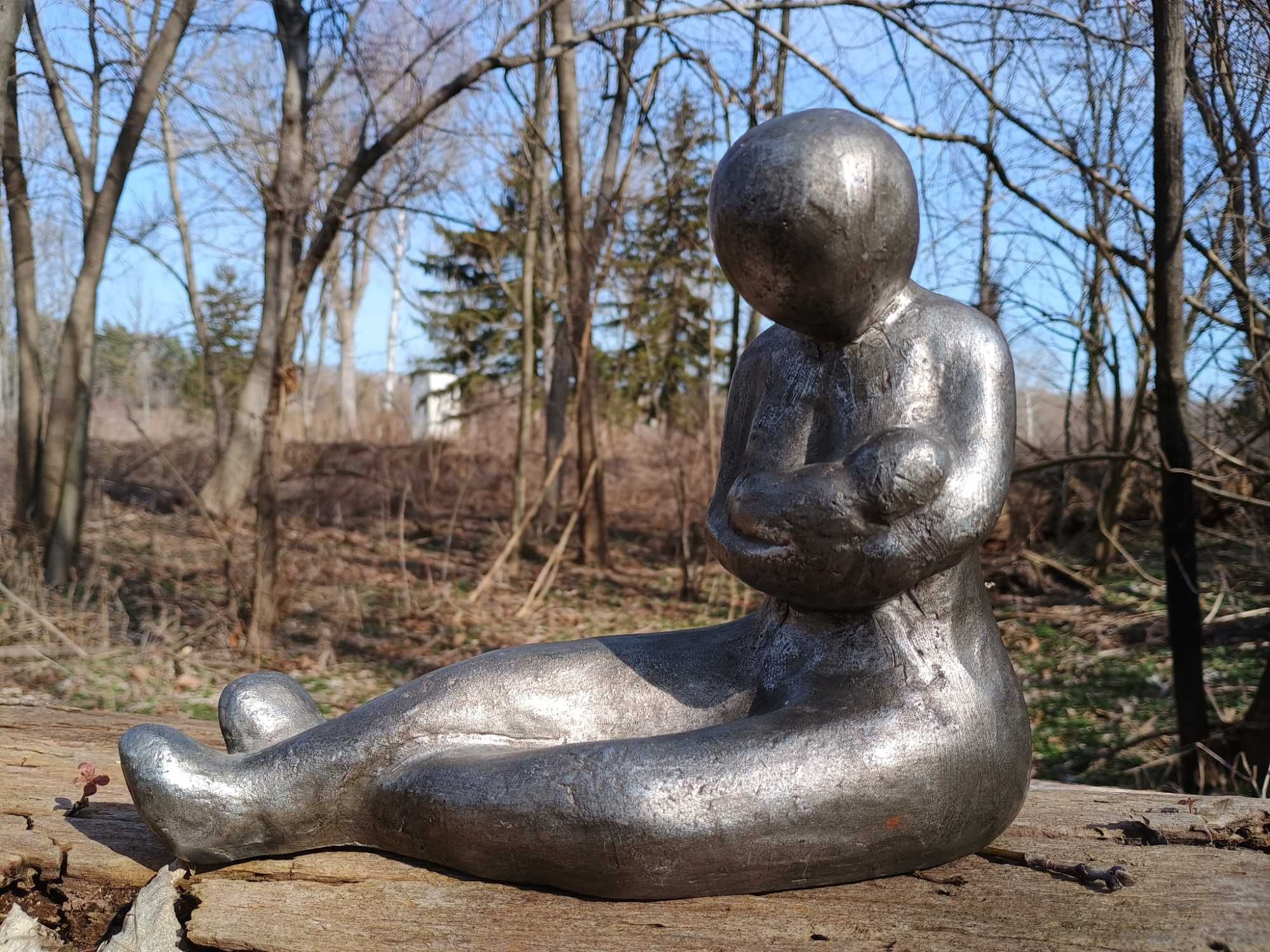 Абстрактна метална старинна авторска скулптура пластика статуетка.