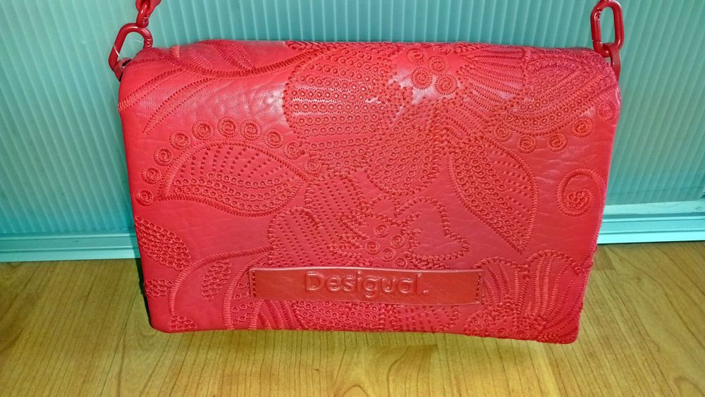 Anekke * O Bag * Escada * Byblos * Desigual * Nina Ricci оригинали