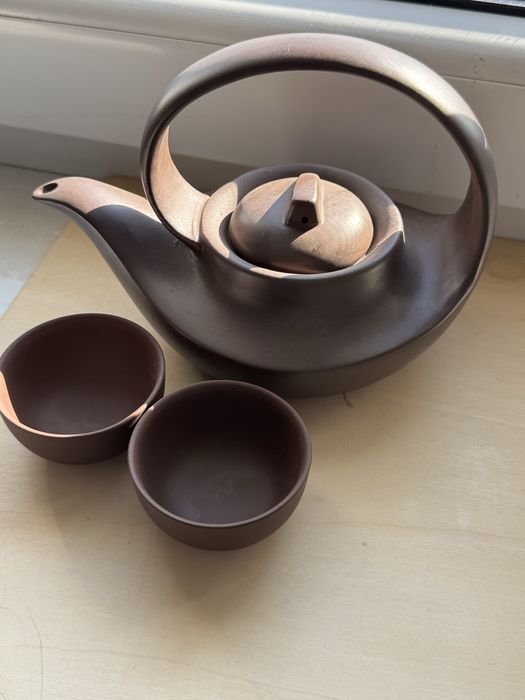 Ceainic din argila purpurie,400ml,nou!