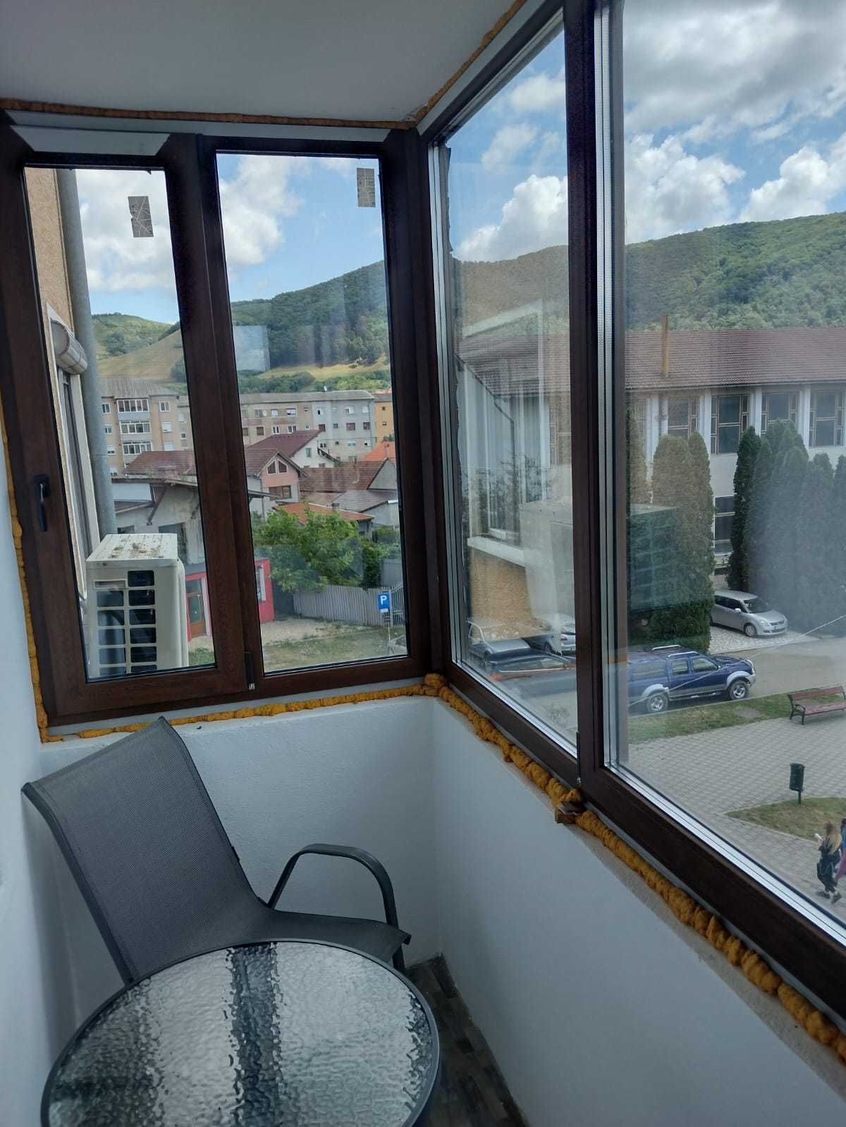 Apartament inchirere