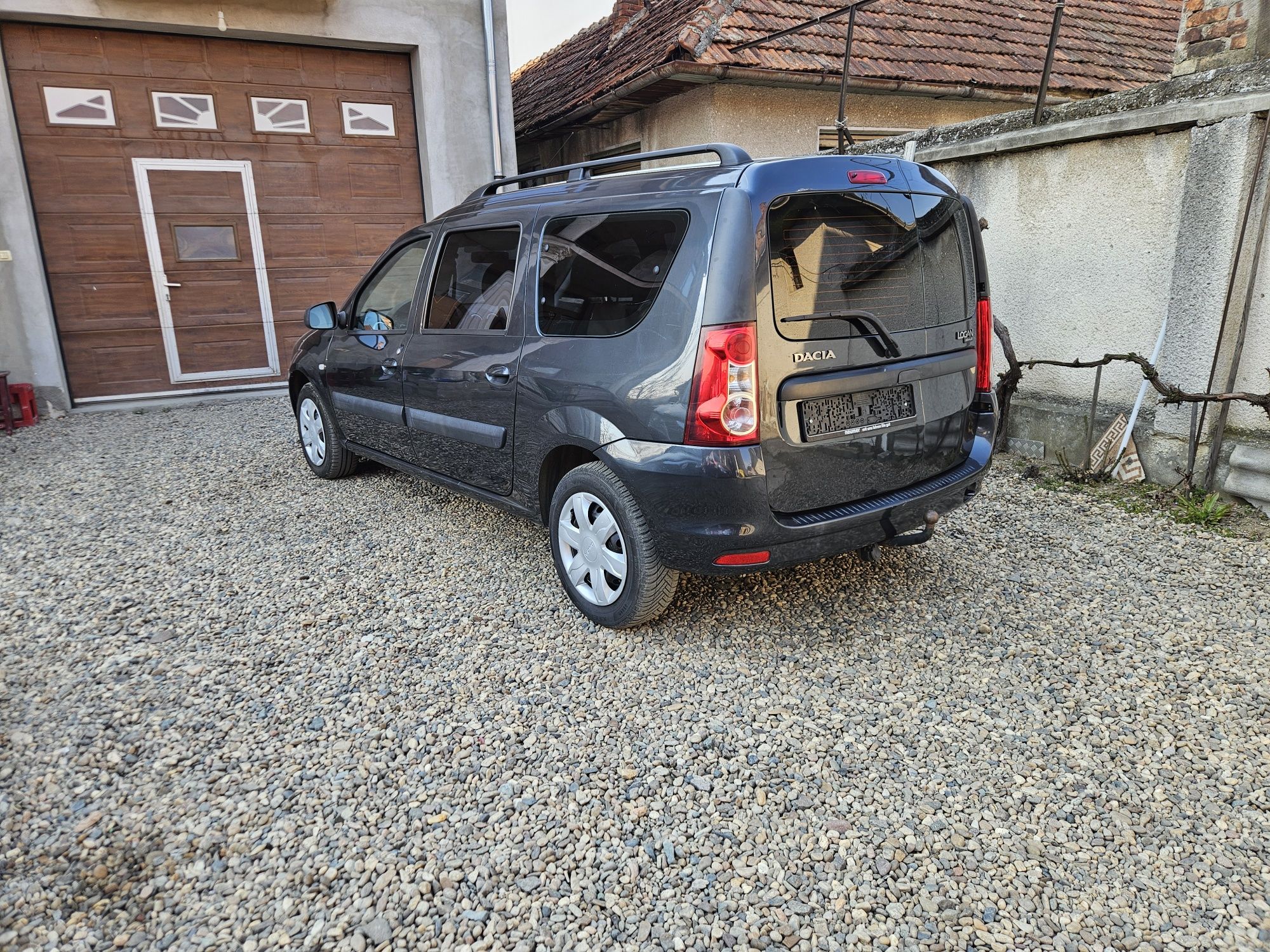 Dacia Logan mcv 7 locuri 1.6 16v laureate 2010 Climă