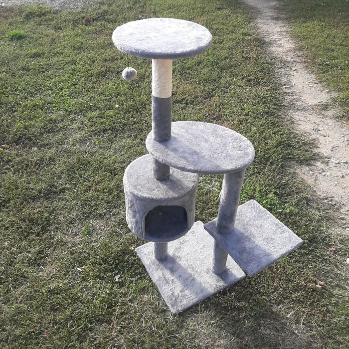 Ansamblu de joaca pentru pisici