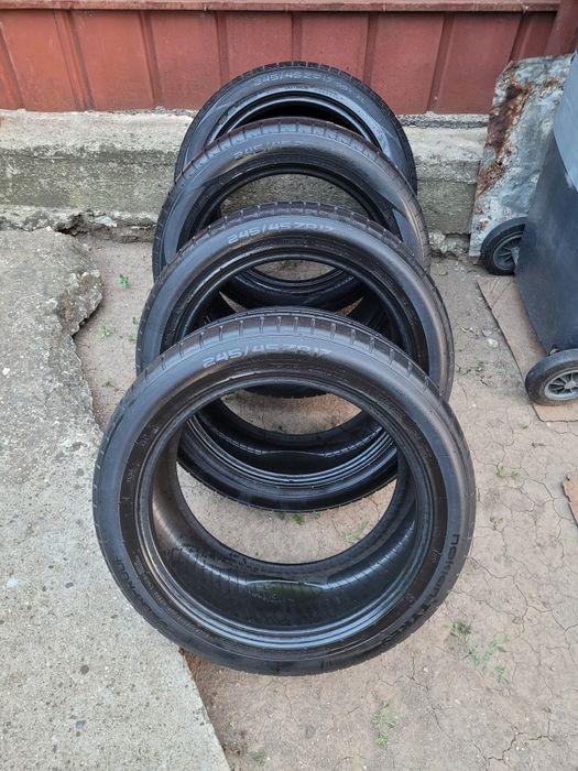 Set 4 Anvelope 245 45 ZR 17 de vara 125 lei pe bucata urgent!