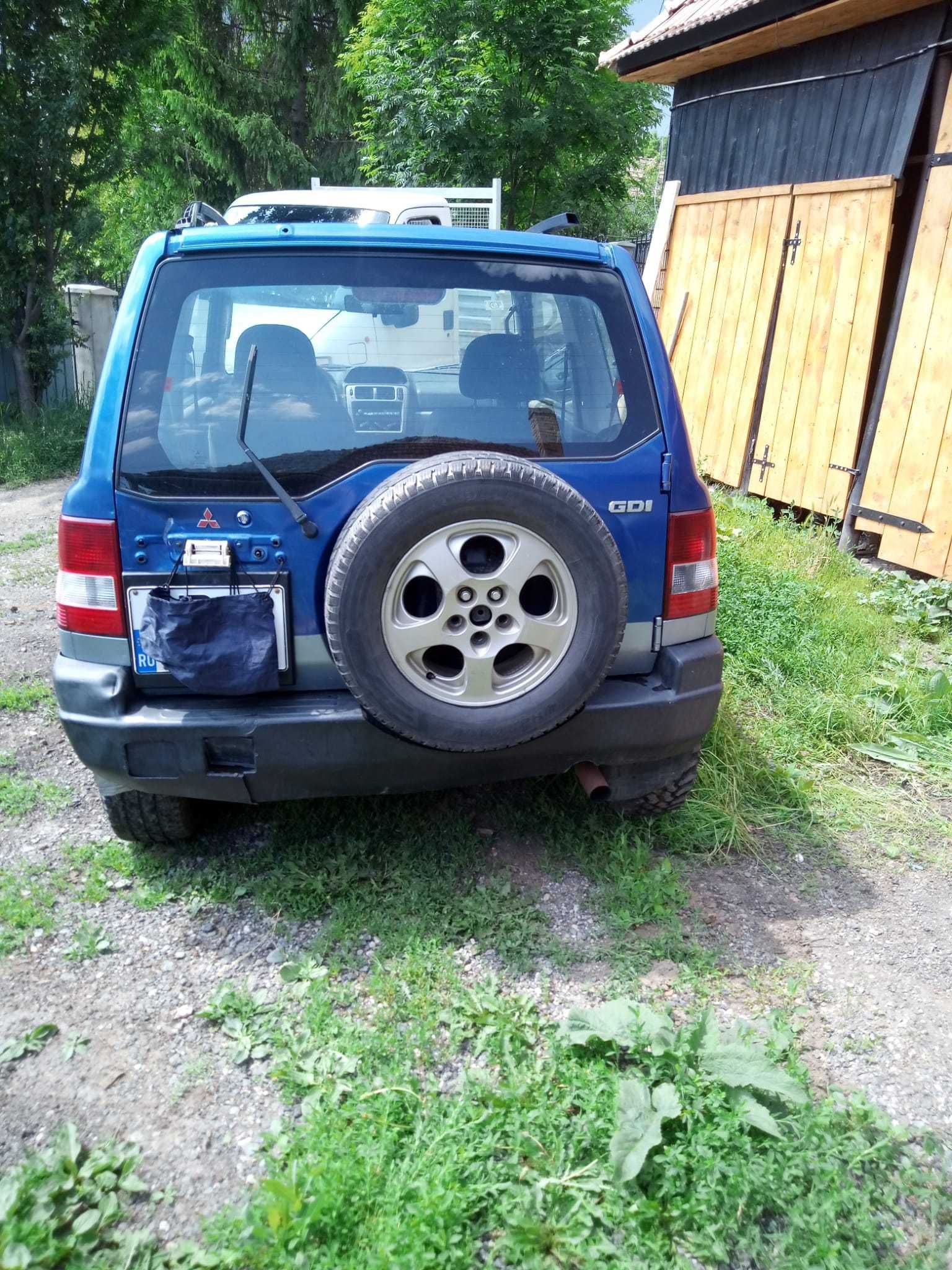 De vânzare Mitsubishi Pajero Pini 1,8GDI