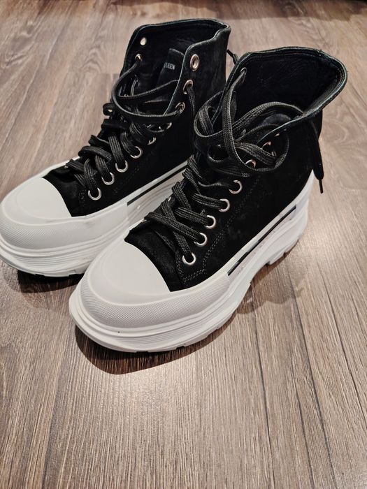 Alexander Mcqueen originali