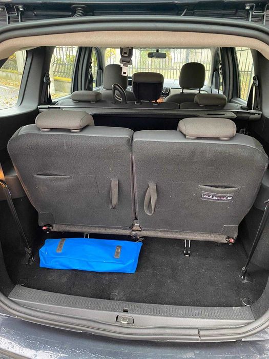 DACIA Lodgy 7 locuri 2016 1.5d 110 CP E6 6 trepte AC Navi Recent Adusa