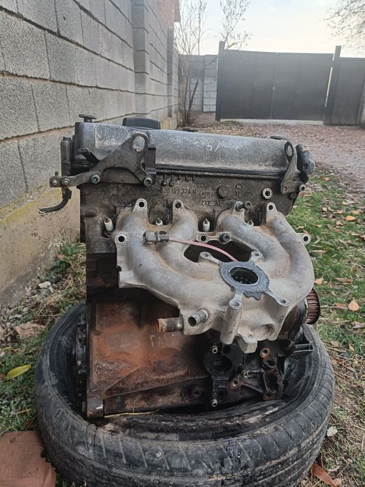 Матор 1.6 гольф 3