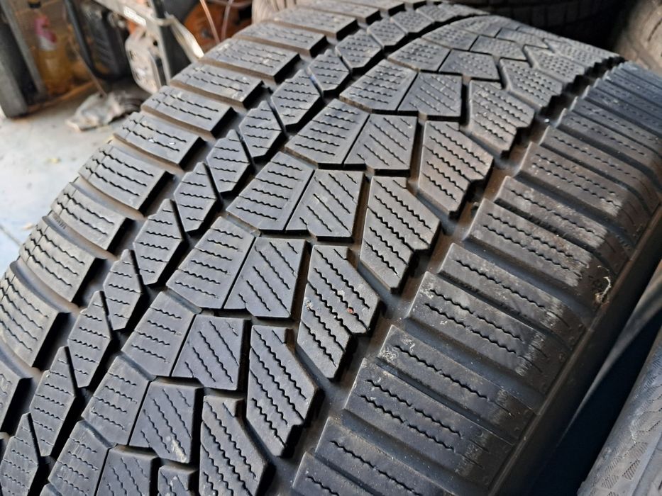 Anvelope second iarna 275 35 R21 Continental 6mm 2023