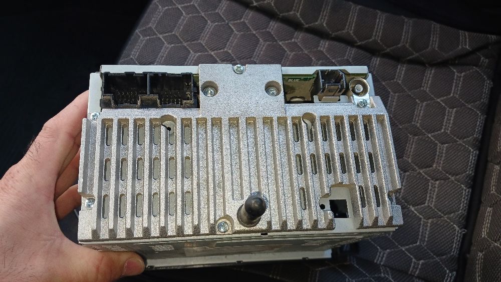 Магнитола равон р3