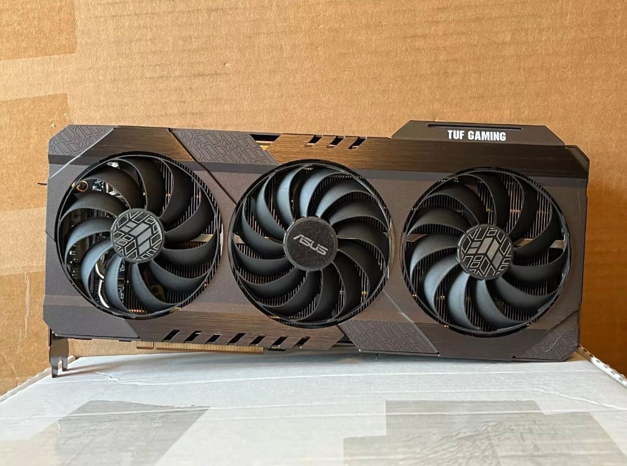 Asus Tuf gaming AMD Radeon RX 6800