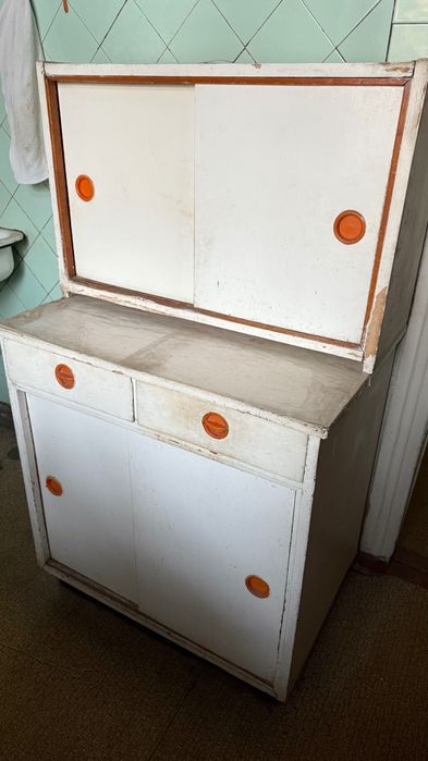 Шкаф для кухни, пинал