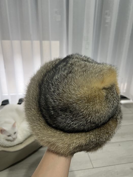 Caciula blana naturala vulpe canadiana