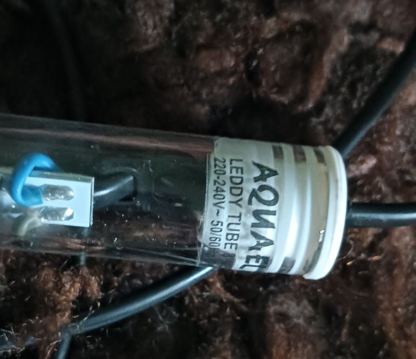 Tub led Aquael corp de iluminat  8W