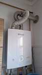 Продаётся газовый двухконтурный котёл Rinnai RB-257RME(RU) с дымоходом