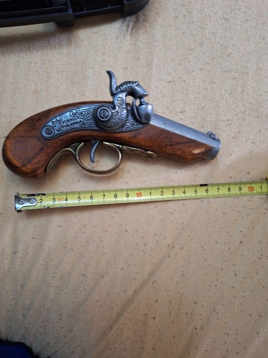 Panoplie de vânzare.