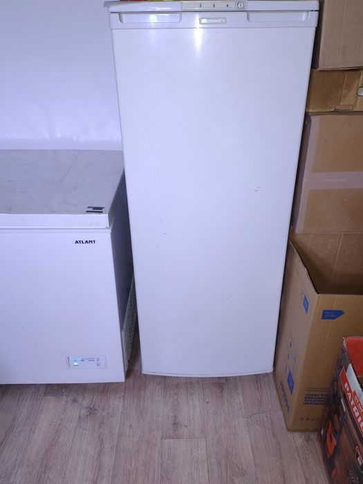 Продам морозильник Бирюса