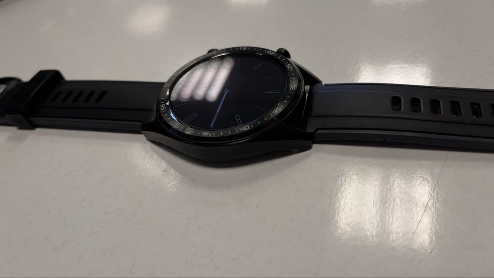 Смарт часовник Huawei watch GT - първо поколение