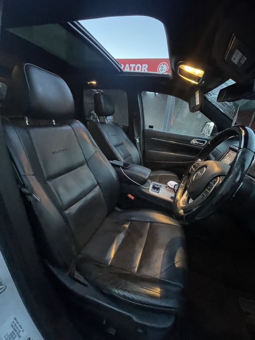 Dezmembrez jeep grand cherokee 3.0 wk2