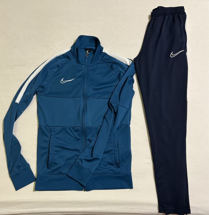 Мъжки спортен екип Nike