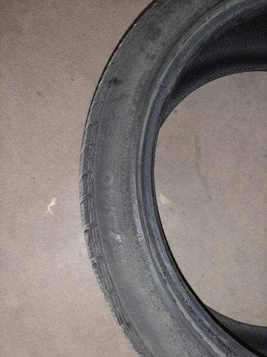 Гуми Continental 275 40 22 dot 2318 winter